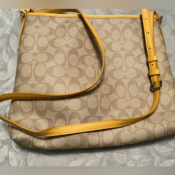 Coach Beige and Yellow Crossbody Bag - Picture 3 of 5